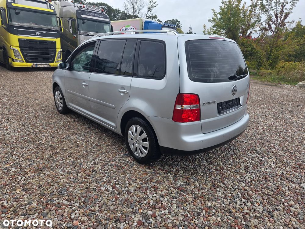 Volkswagen Touran 1.6 FSI Automatik Goal - 5