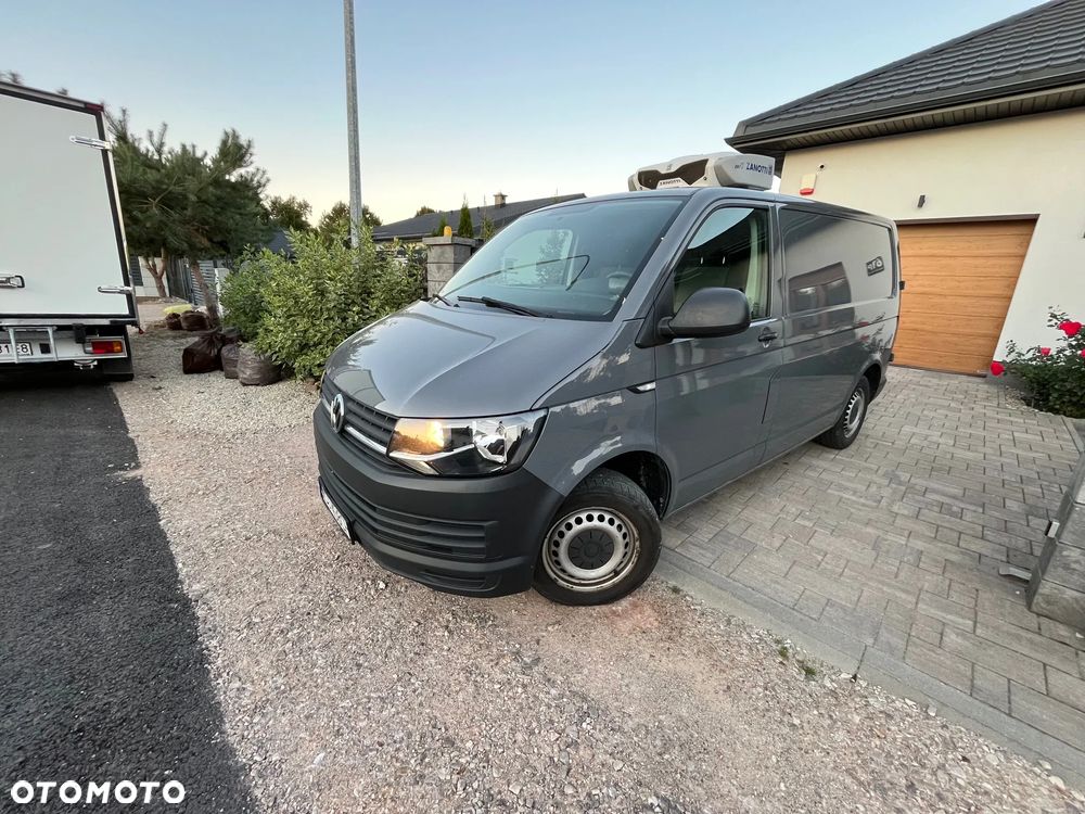 Volkswagen Transporter - 5