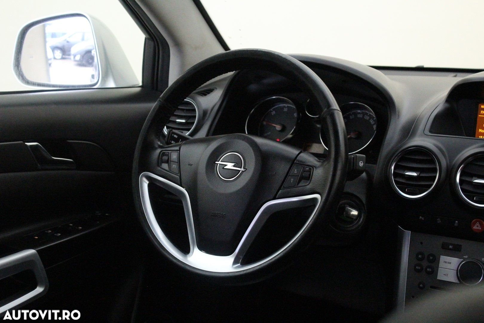 Opel Antara - 14