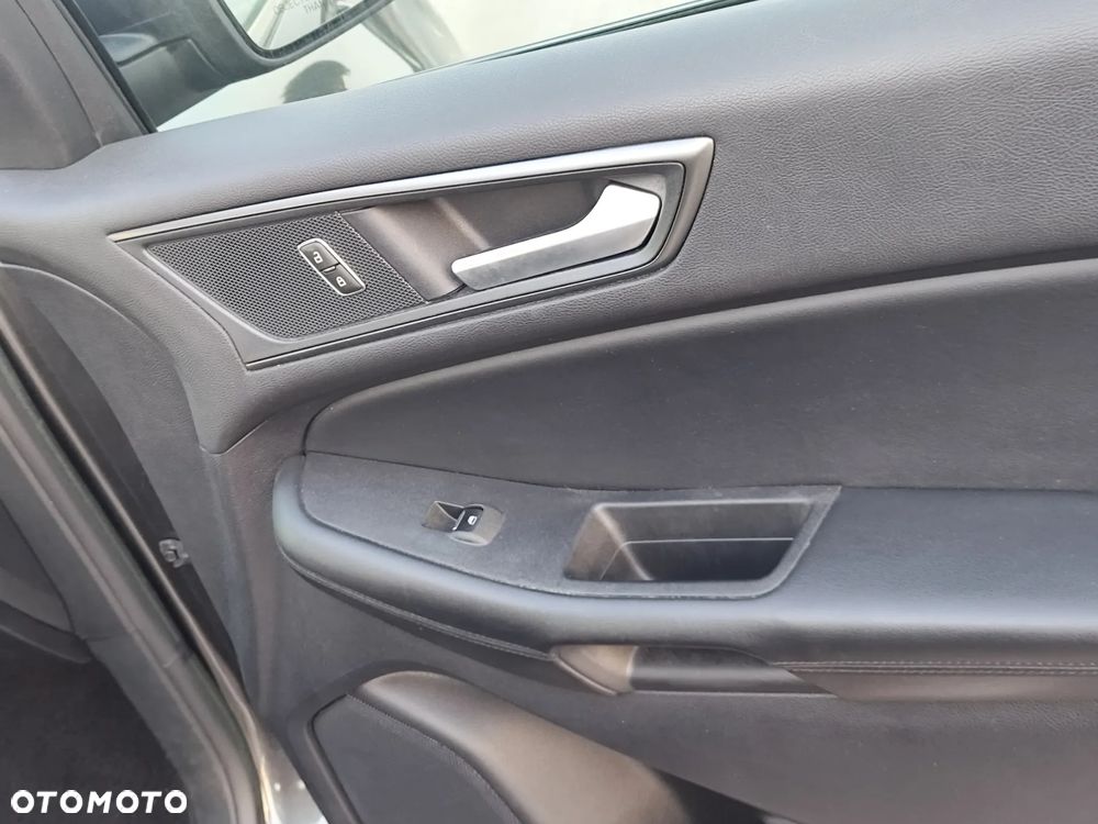 Ford Edge - 27