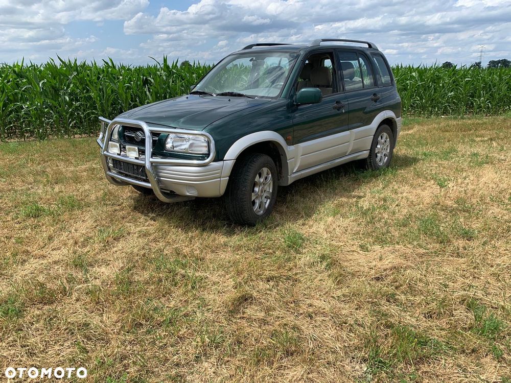 Suzuki Grand Vitara 2.5 V6 - 1