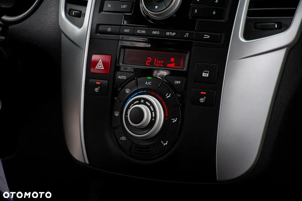 Kia Venga 1.6 CVVT Vision - 20