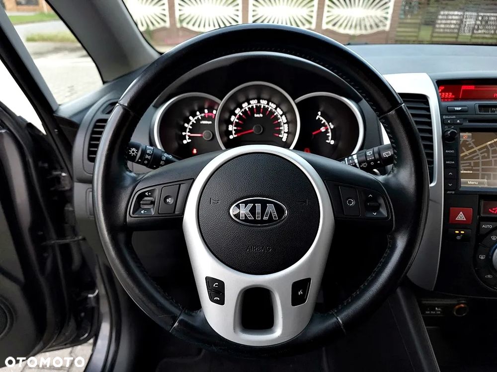Kia Venga 1.6 CRDi 128 Platinum Edition - 32