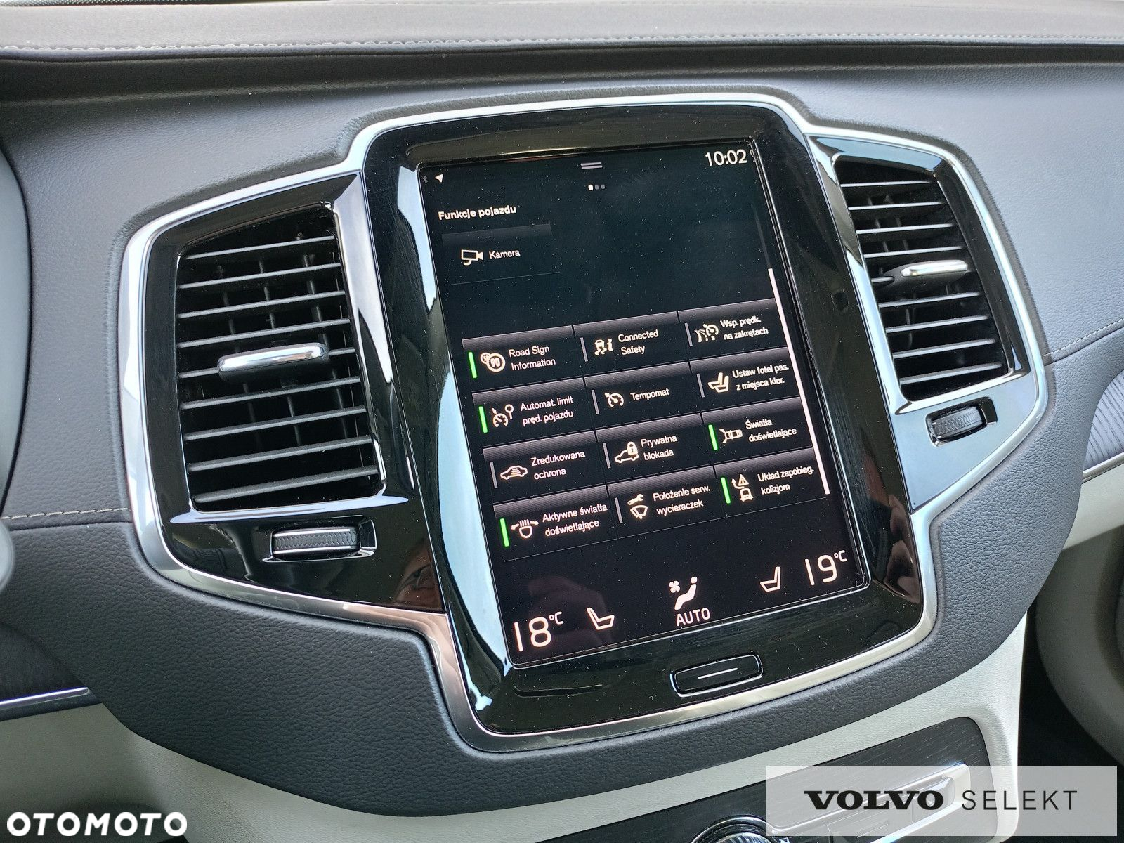 Volvo XC 90 - 21