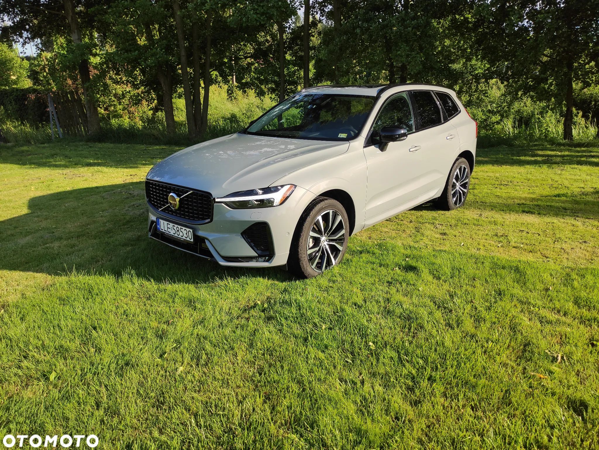 Volvo XC 60 B5 B AWD Plus Dark - 1