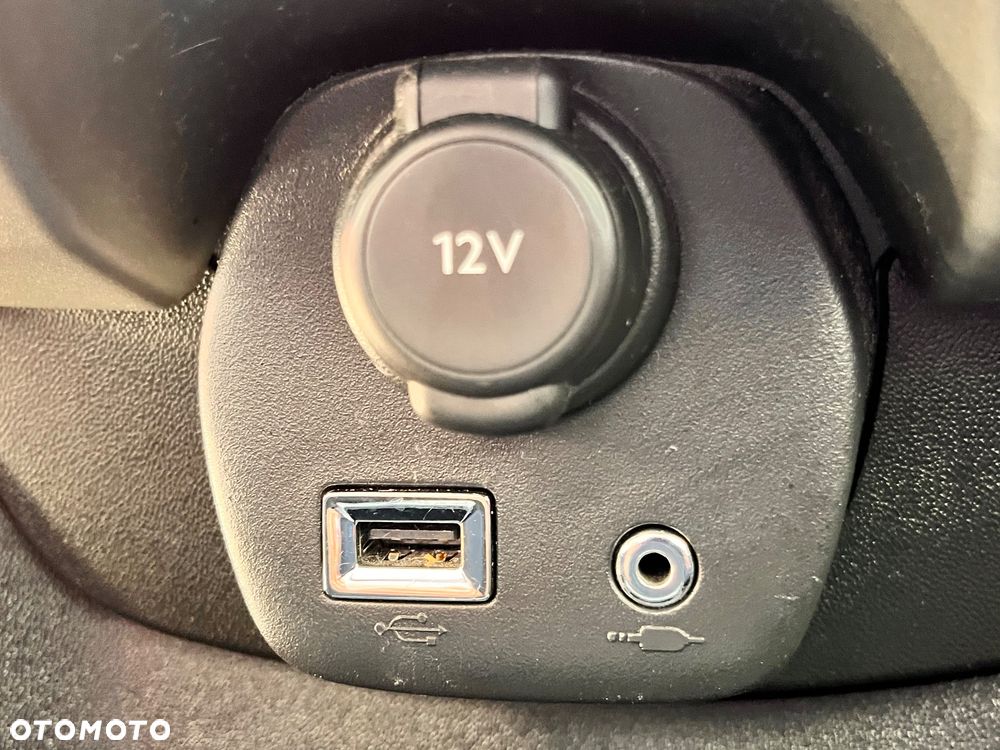 Toyota Aygo x-clusiv - 30
