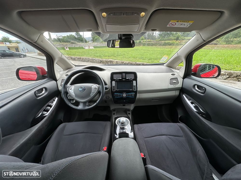Nissan Leaf 30 kWh (s/ Bateria) Acenta - 9