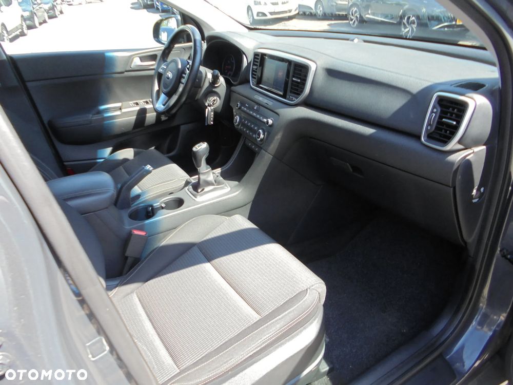 Kia Sportage 1.6 GDI 2WD DREAM-TEAM EDITION - 14