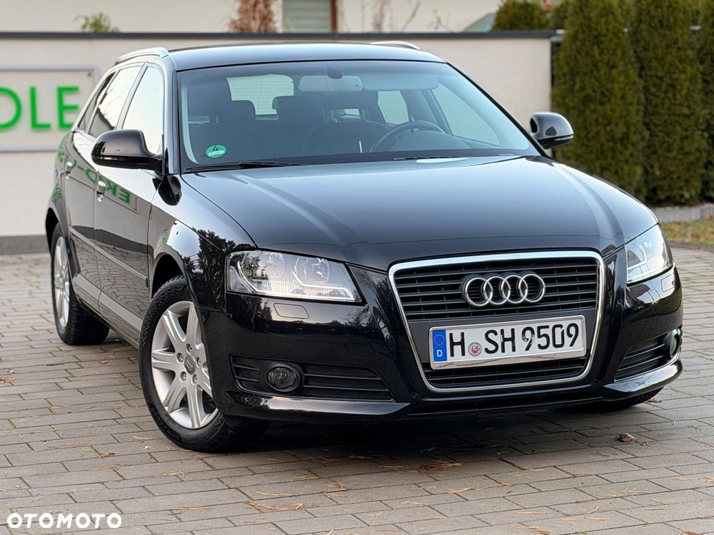 Audi A3 Sportback 1.6 Attraction - 4