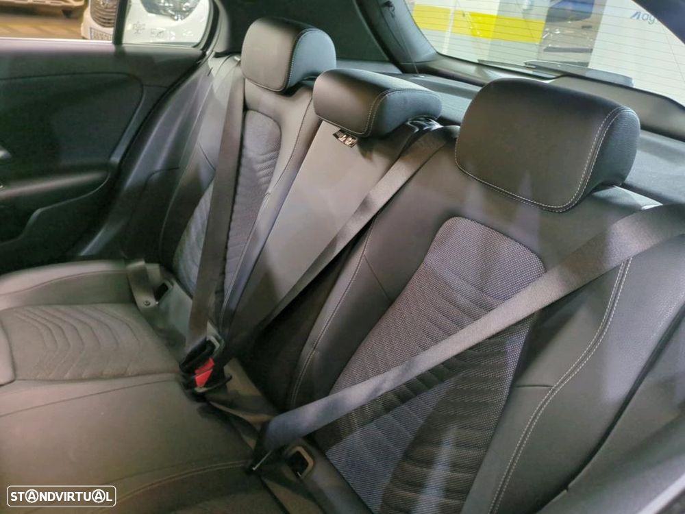 Mercedes-Benz A 180 d Style - 9