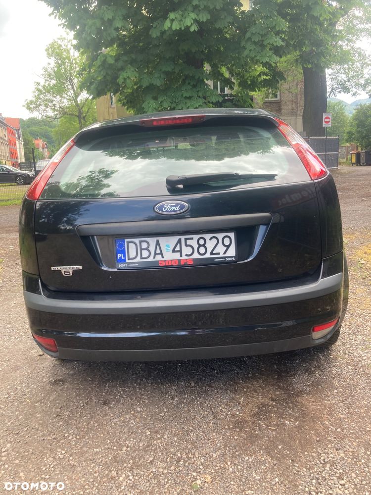 Ford Focus 1.6 16V Ambiente - 12