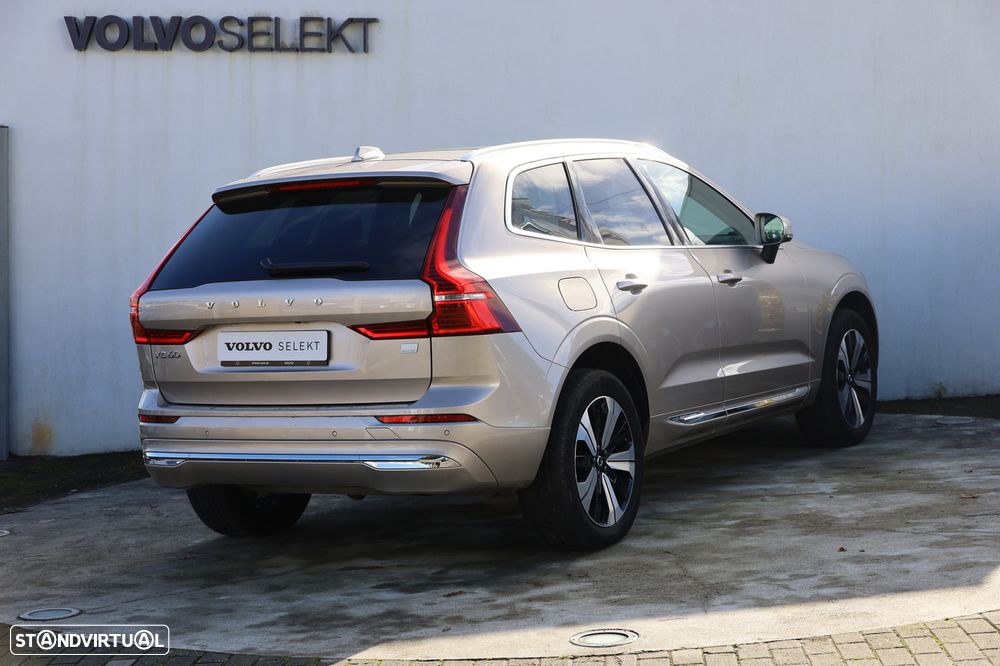Volvo XC 60 2.0 T6 PHEV Plus Bright AWD - 26