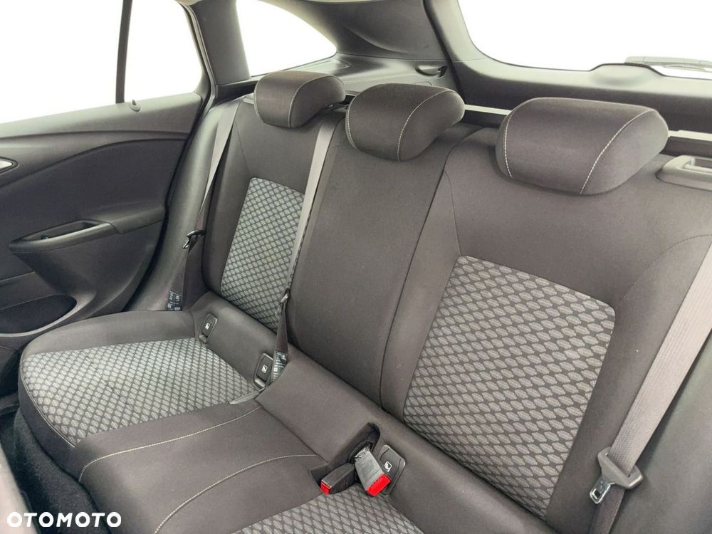Opel Astra - 13