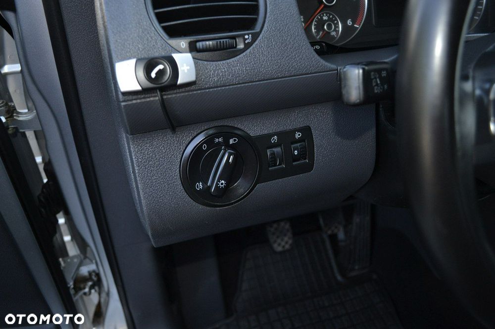 Volkswagen Caddy - 28