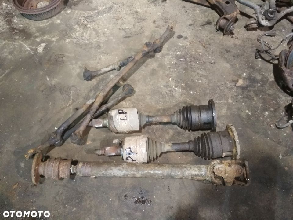CHEVROLET ASTRO 95-05 polos lewa prawa przod przednia 4wd awd 4x4 GMC SAFARI VAN 4.3 v6 cv axle left right front 1995 1996 1997 1998 1999 2000 2001 2002 2003 2004 2005