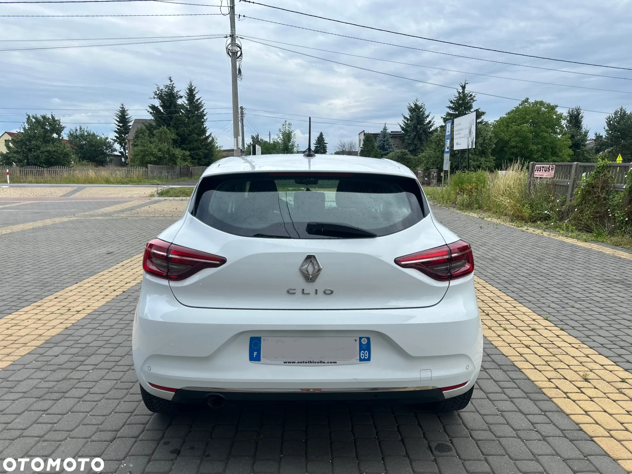 Renault Clio BLUE dCi 85 BUSINESS EDITION - 14