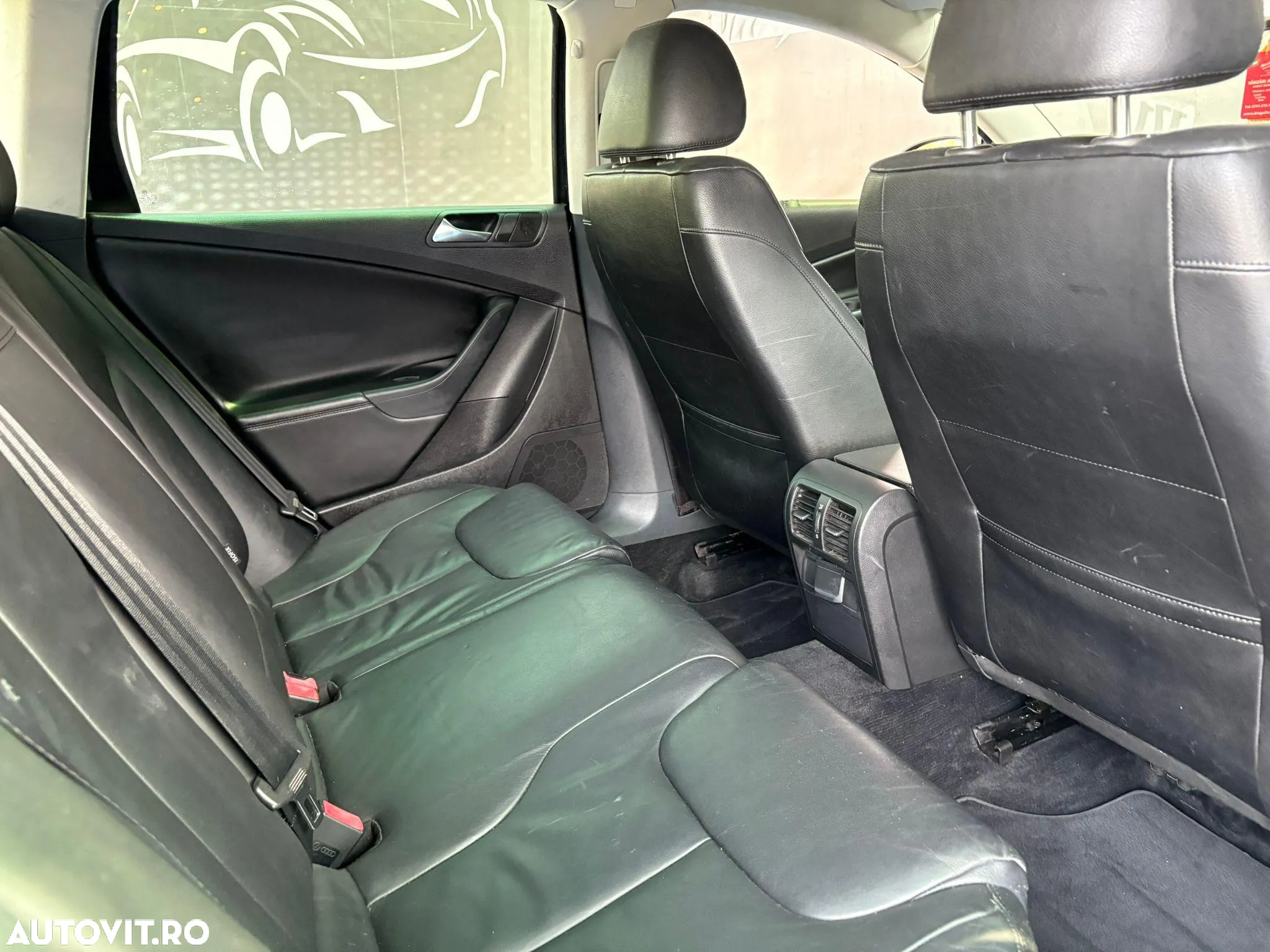 Volkswagen Passat - 8