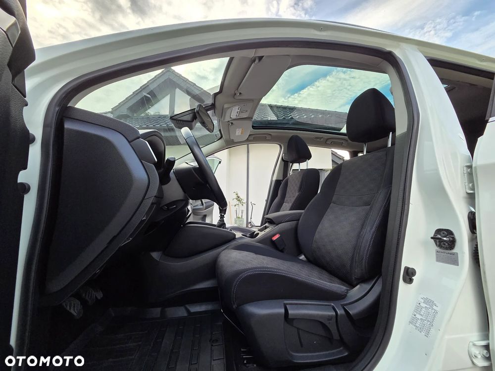 Nissan Qashqai 1.2 DIG-T Tekna - 11