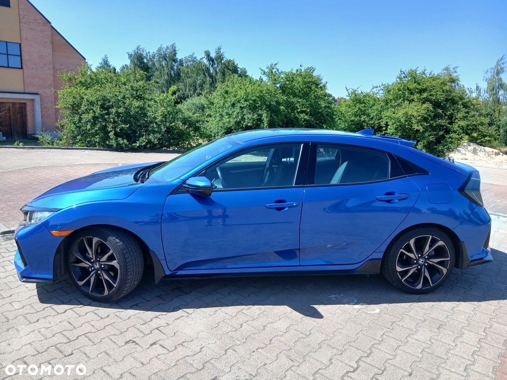 Honda Civic 1.5 i-VTEC Turbo CVT Sport - 4