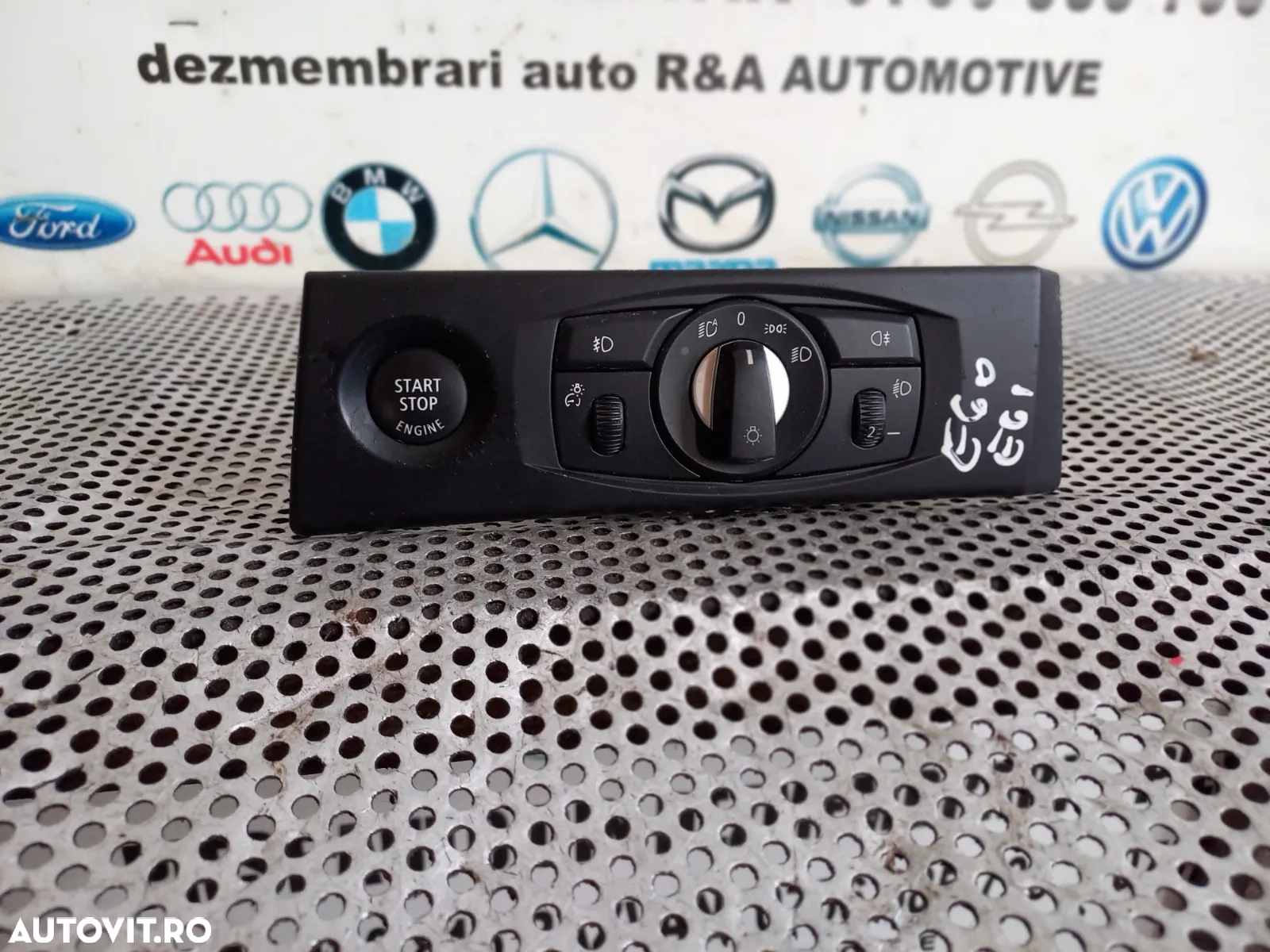 Bloc Lumin Buton Start Stop Bmw E60 E61   - Dezmembrari Arad - 4