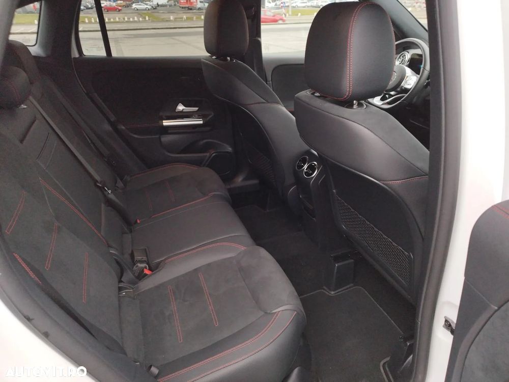 Mercedes-Benz GLA 200 4MATIC Aut. - 12