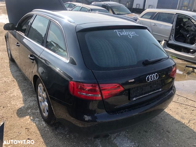 Dezmembrez Piese Audi A4 B8 1.8 TFSI negru - 3