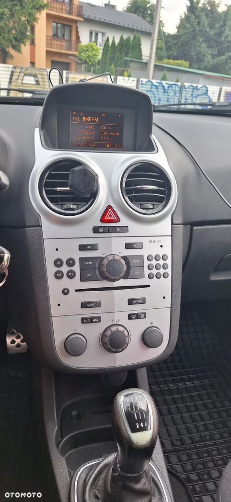 Opel Corsa 1.7 CDTI Cosmo - 15