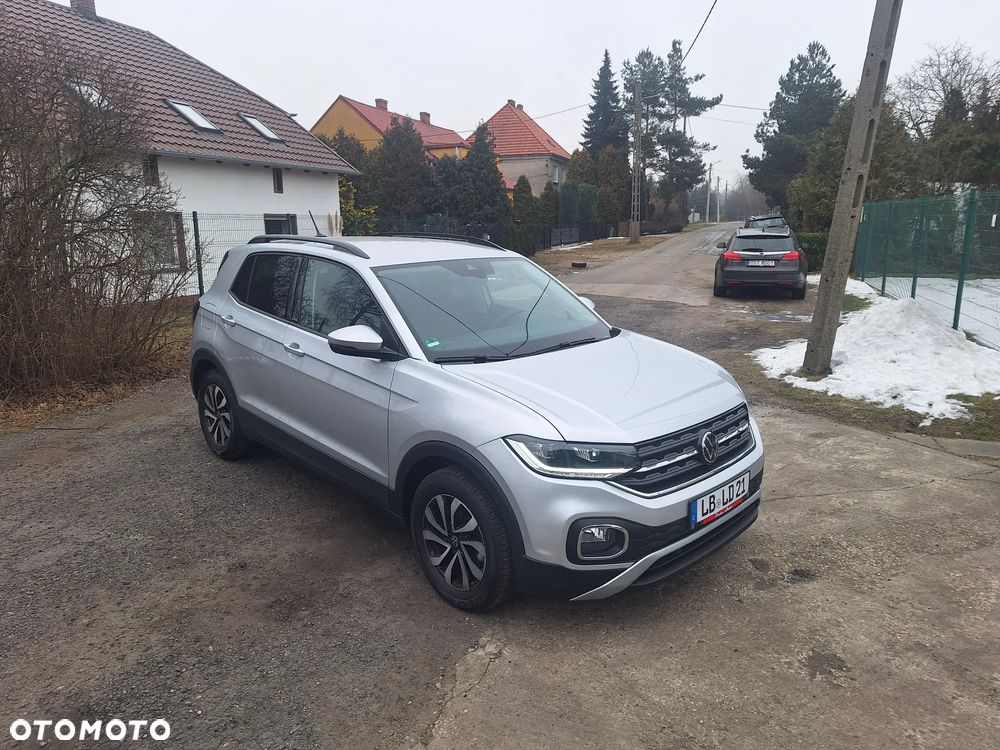 Volkswagen T-Cross - 2