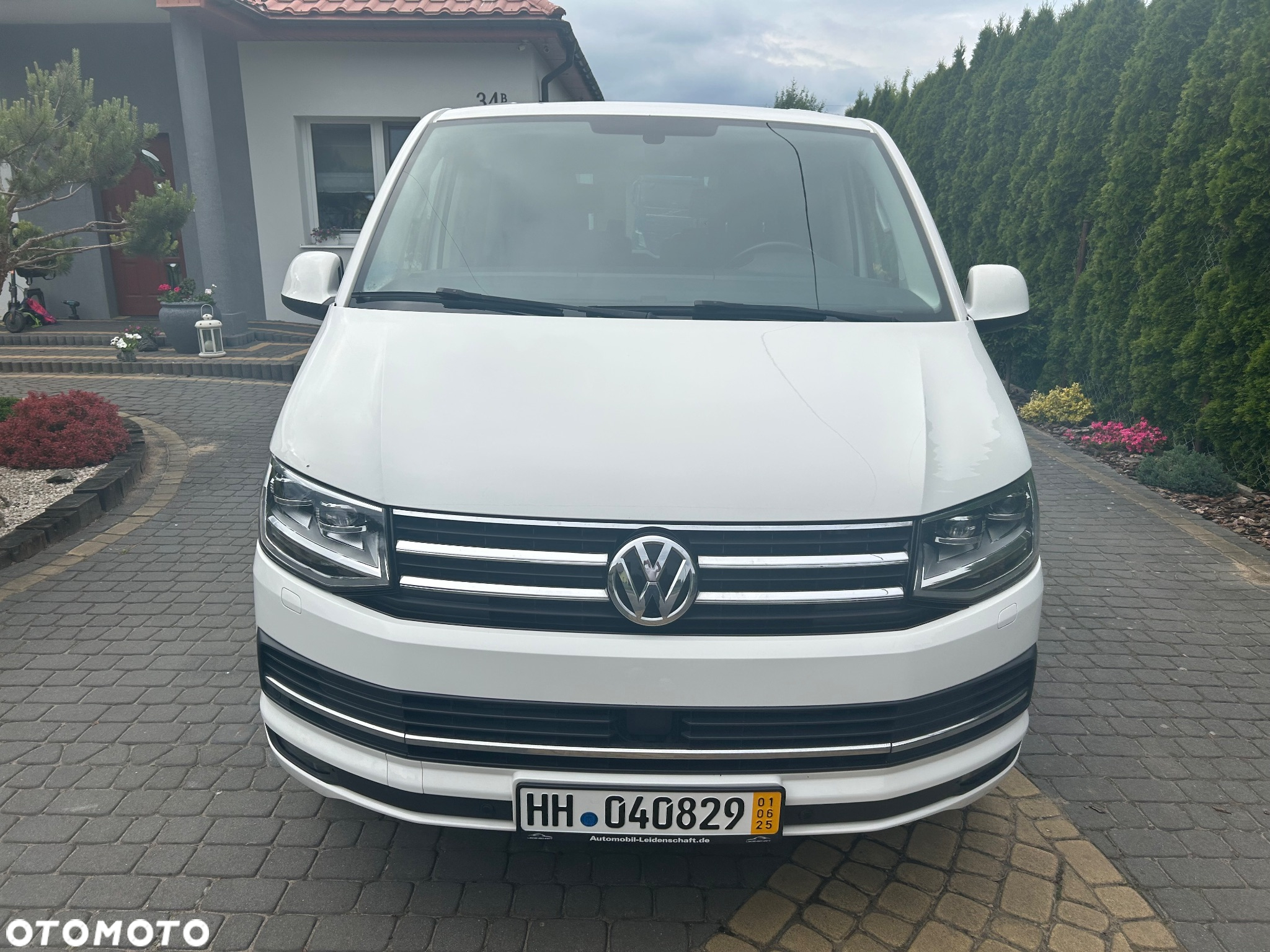 Volkswagen Multivan - 6