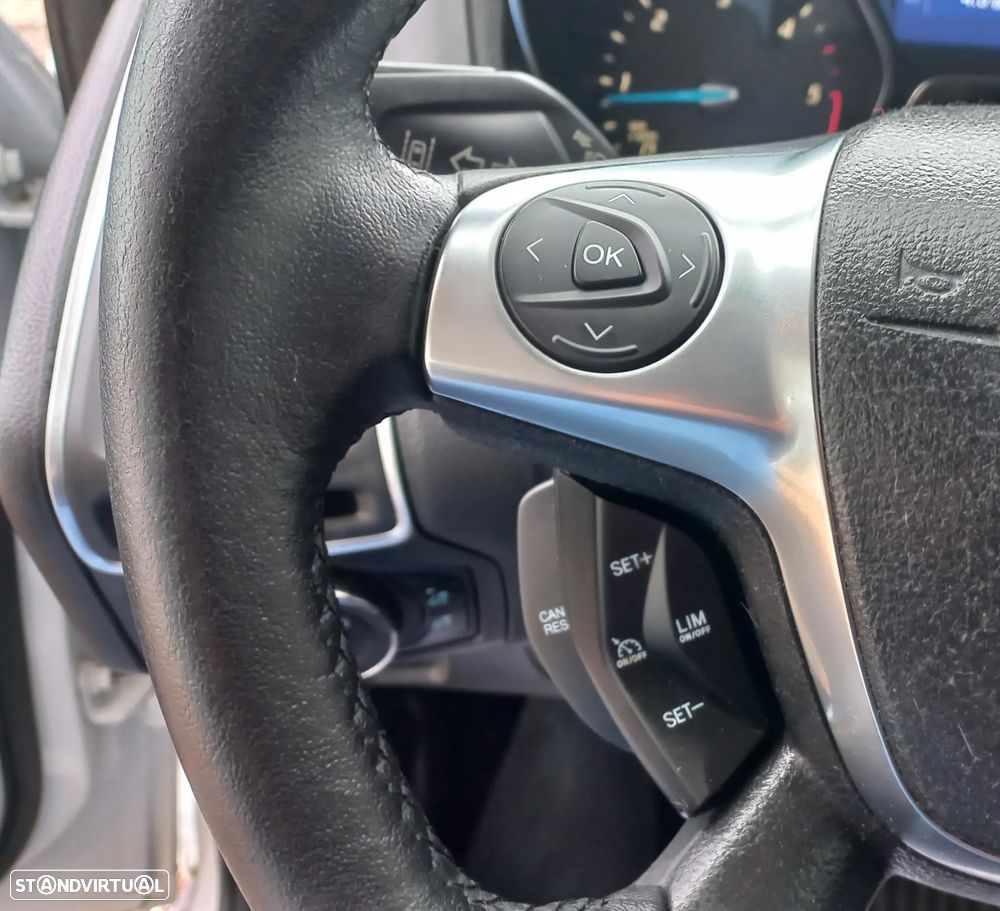 Ford Focus SW 1.6 TDCi Titanium - 16