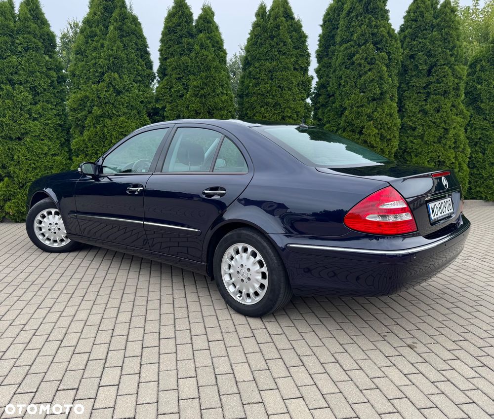 Mercedes-Benz Klasa E 350 4Matic Automatik Elegance - 18
