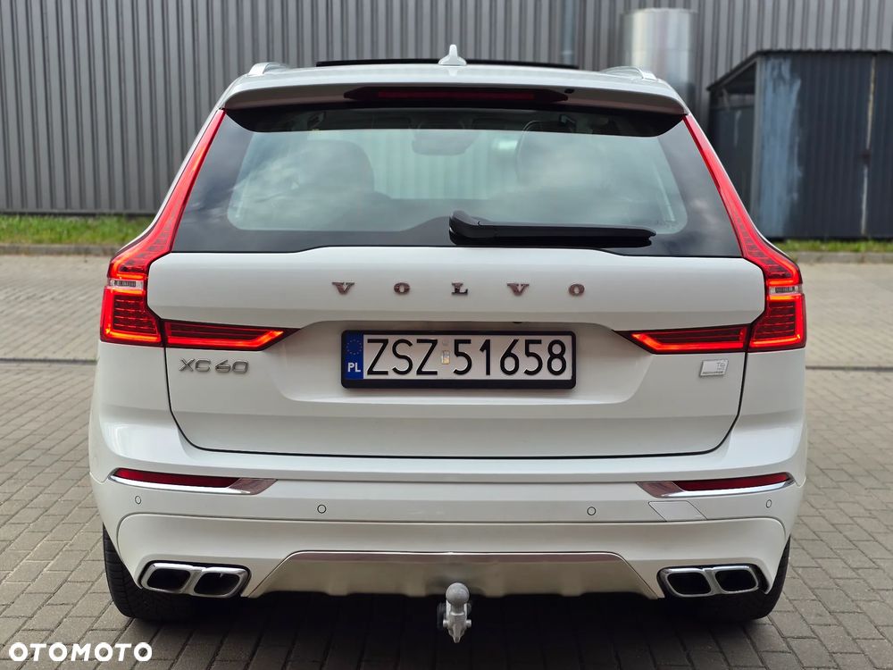 Volvo XC 60 T6 AWD Plug-In Hybrid Inscription - 11