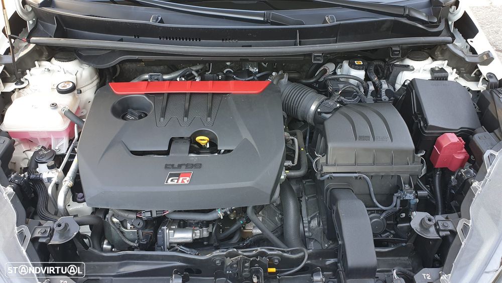 Toyota GR Yaris Standard - 32