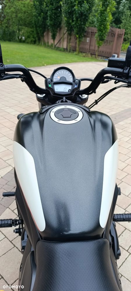 Kawasaki Vulcan - 10