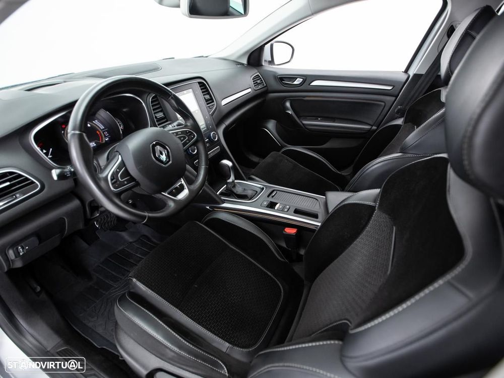 Renault Mégane Sport Tourer - 7
