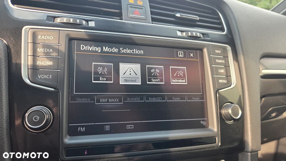 Volkswagen Golf GTD 2.0 TDI SCR DSG - 30