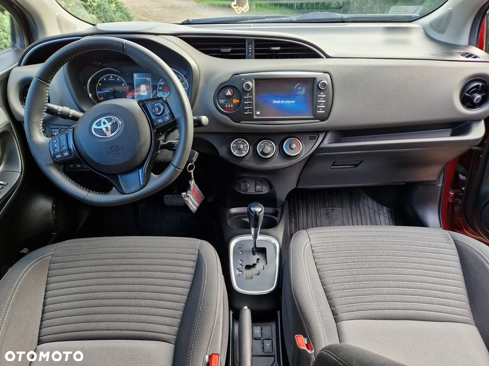 Toyota Yaris 1.5 Premium CVT - 7