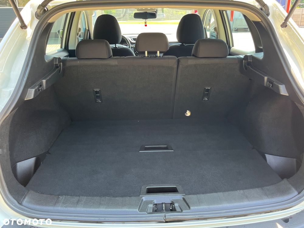 Nissan Qashqai 1.2 DIG-T Acenta EU6 - 13