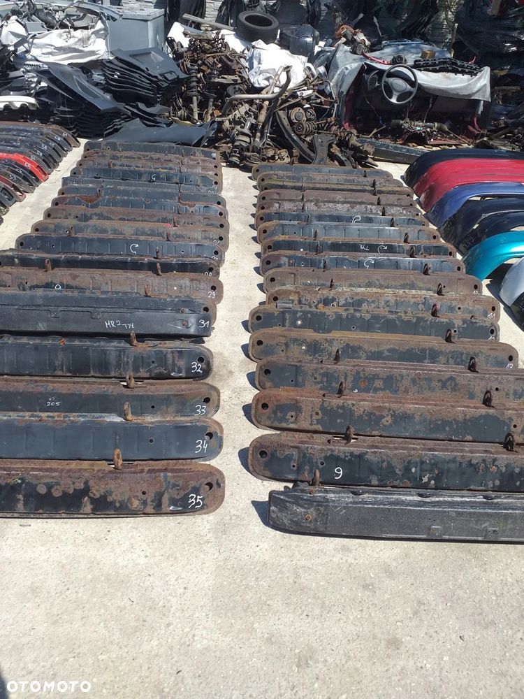 TOYOTA CELICA 5 V belka zderzaka tył tylna - 1