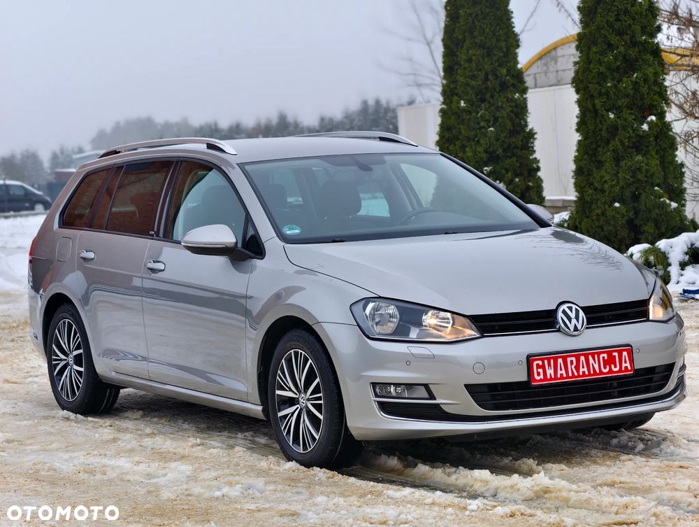 Volkswagen Golf 2.0 TDI BlueMotion Technology Allstar - 3