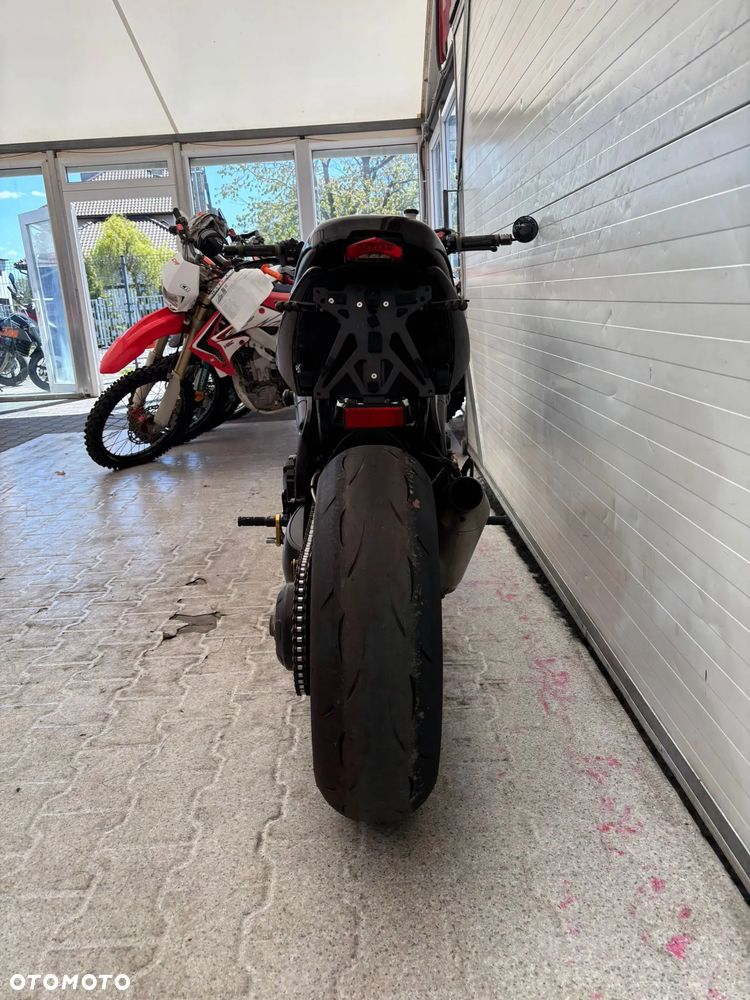 Triumph Speed Triple - 33