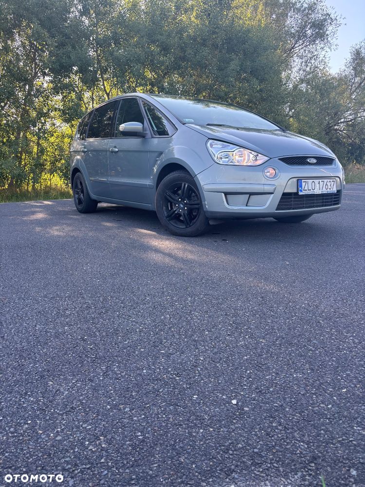 Ford S-Max 2.0 TDCi DPF Titanium - 1