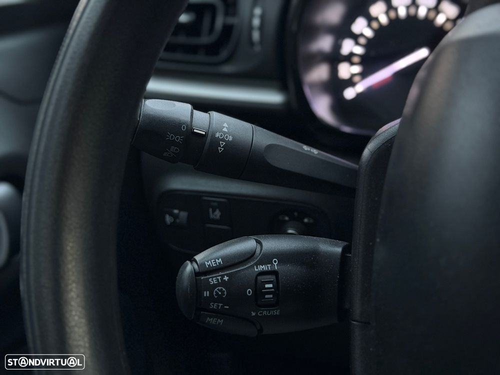 Citroën C3 1.2 PureTech Feel - 21