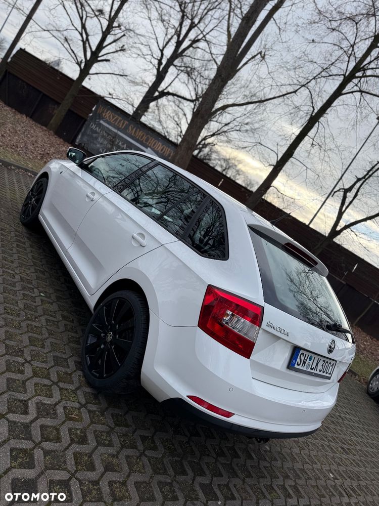 Skoda RAPID 1.2 TSI Ambition Green tec - 4