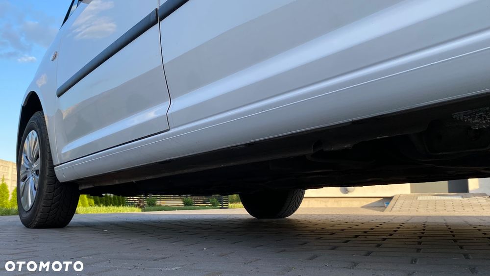 Volkswagen Caddy - 29