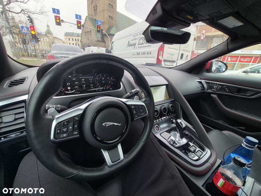 Jaguar F-Type P450 AWD R-Dynamic - 12