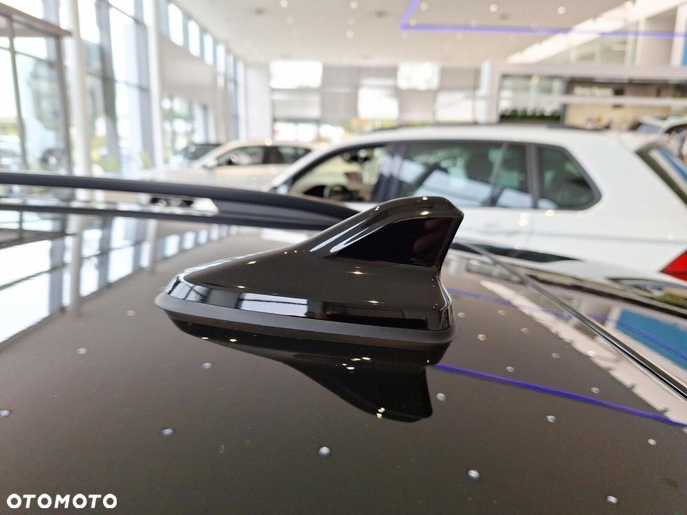 Volkswagen Golf - 25