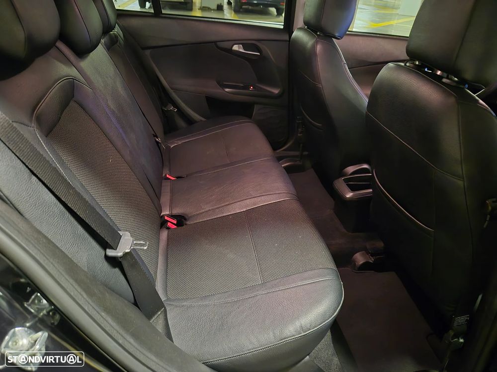 Fiat Tipo 1.3 M-Jet Lounge - 35