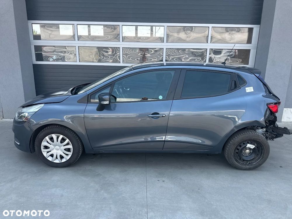 Renault Clio 1.2 16V Alize - 7
