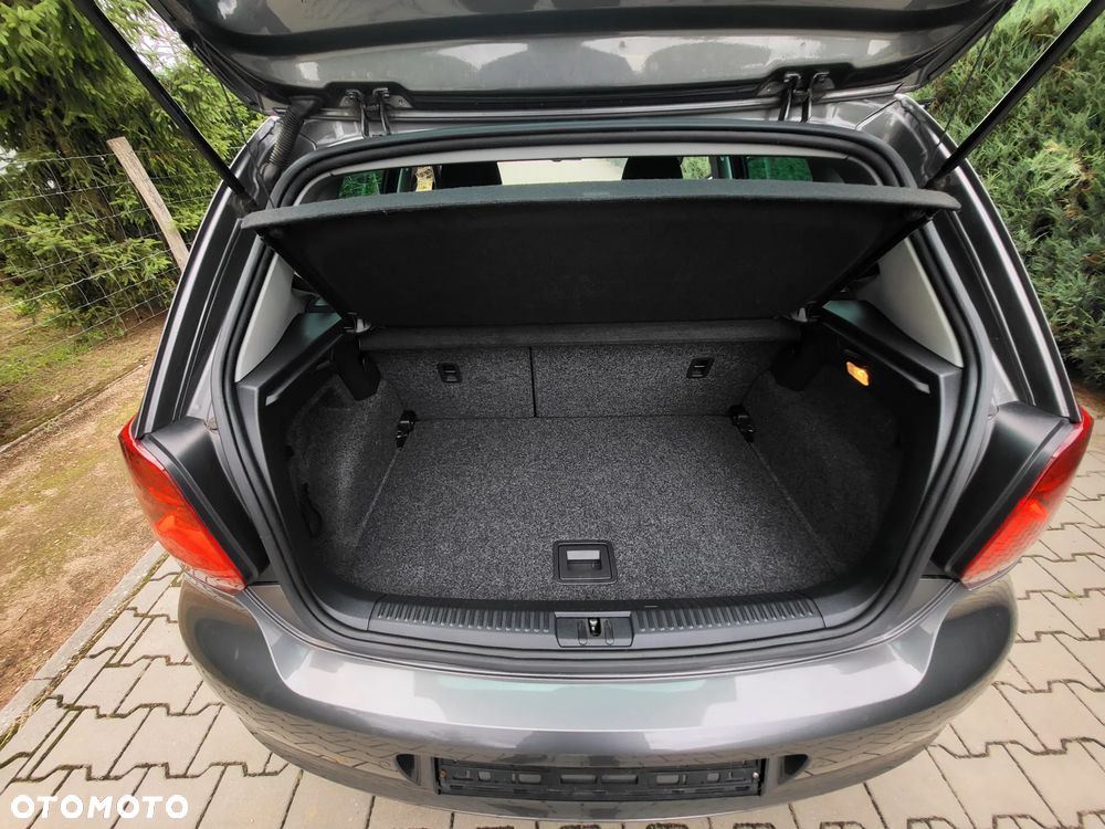 Volkswagen Polo - 9